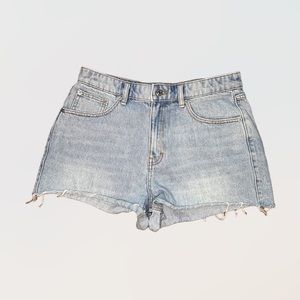 Topshop Sz 10 Light Wash Cutoff High Rise Mom Jean Shorts